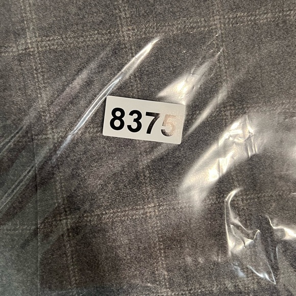 NWT Vince Camuto 44L 100% Wool Charcoal Plaid Blazer - Picture 12 of 12